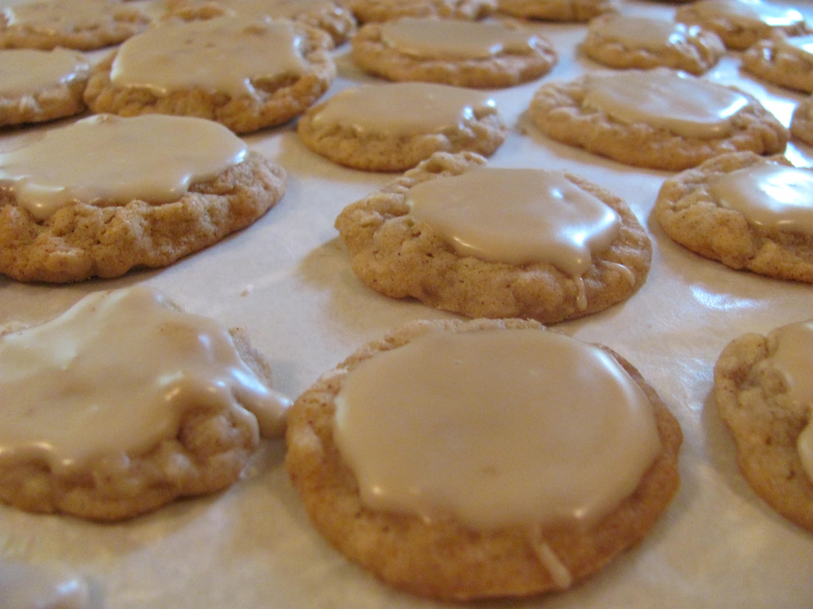 Oatmeal Cookies with Coffee Icing! Bows, Pearls, and Texas Girls.