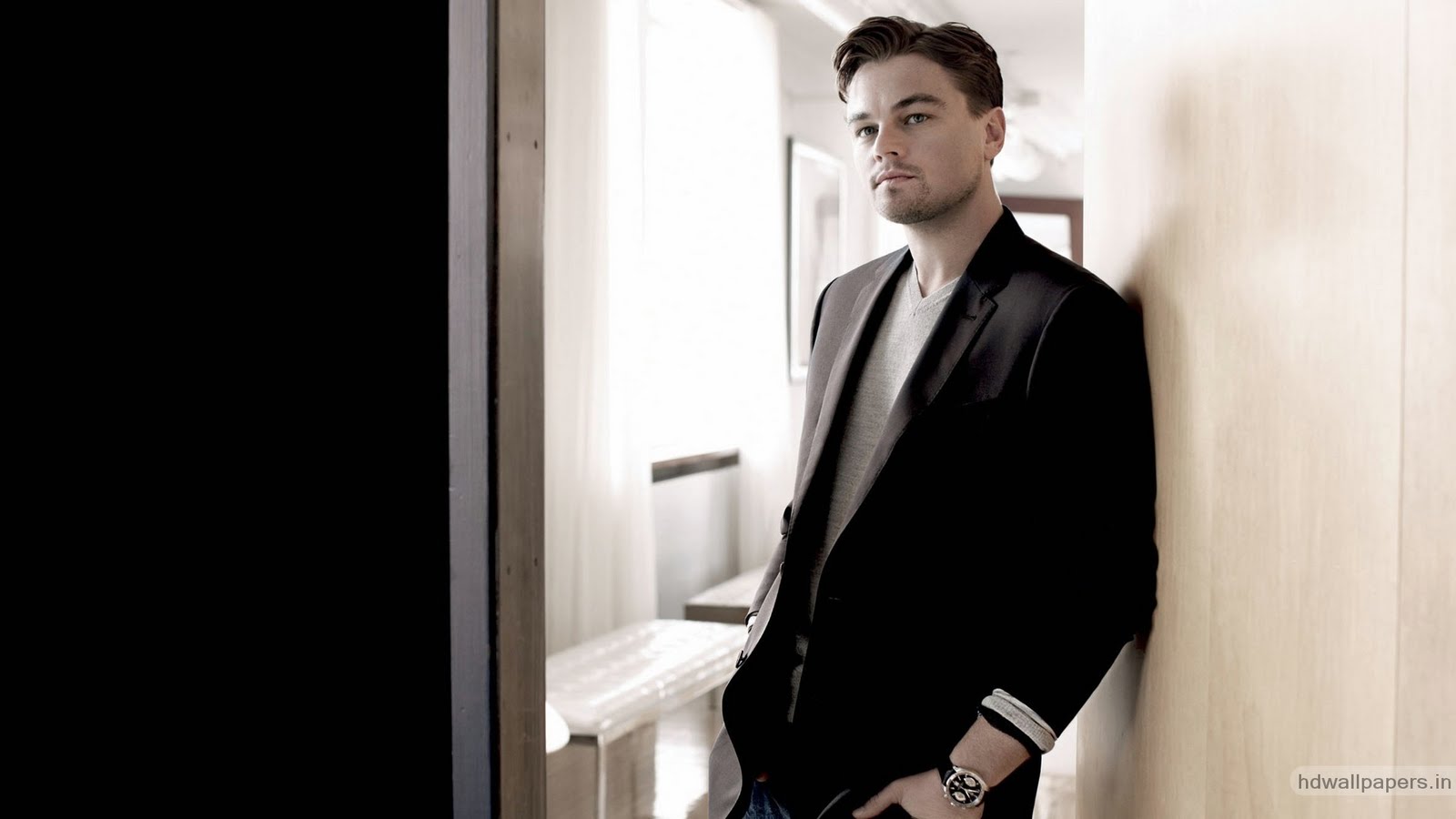 http://3.bp.blogspot.com/-o01x_hnKN74/TjNgXrZcL1I/AAAAAAAAABc/zlgDa16pDXw/s1600/leonardo_dicaprio-1920x1080.jpg