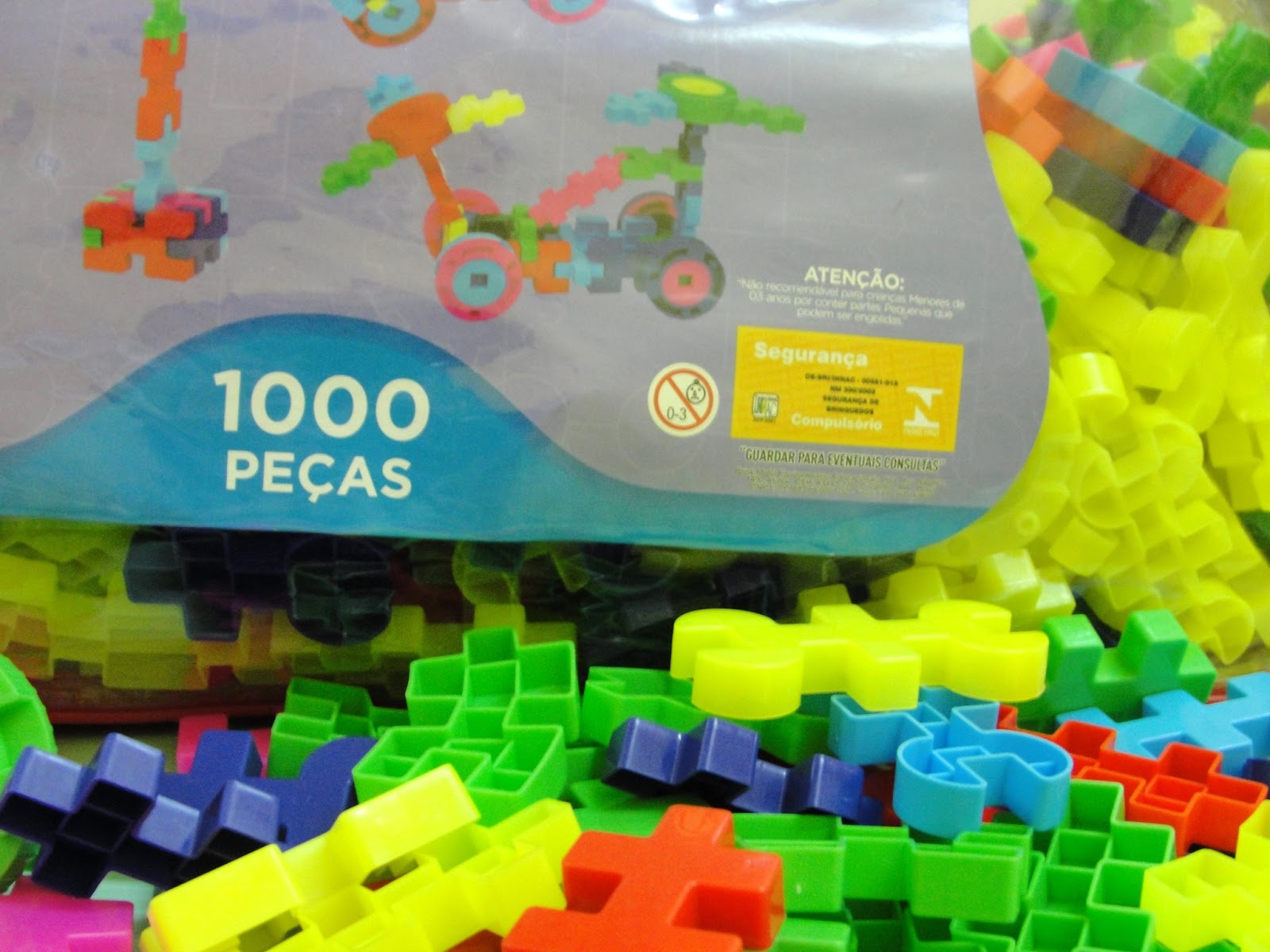 Escola Municipal de Educação Infantil Lydia Braun: Yes! Brinquedos Novos!