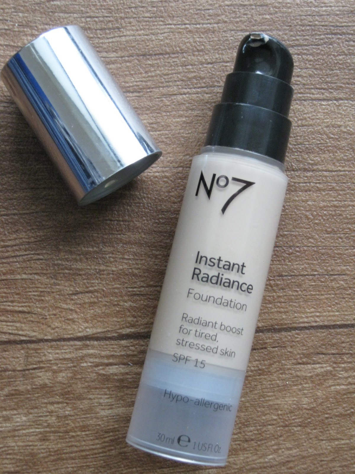 True Beauty Magic Review Boots No7 Instant Radiance Foundation