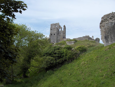 Corfe Castle ruins