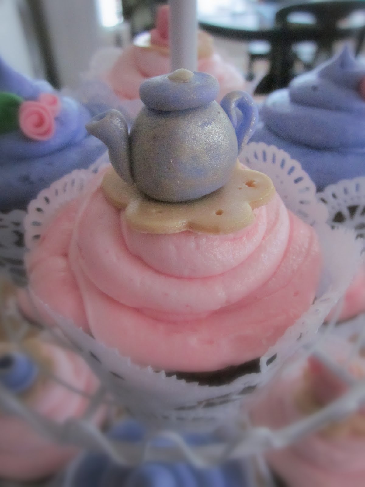 Darlin' Designs Tea Party Cupcakes