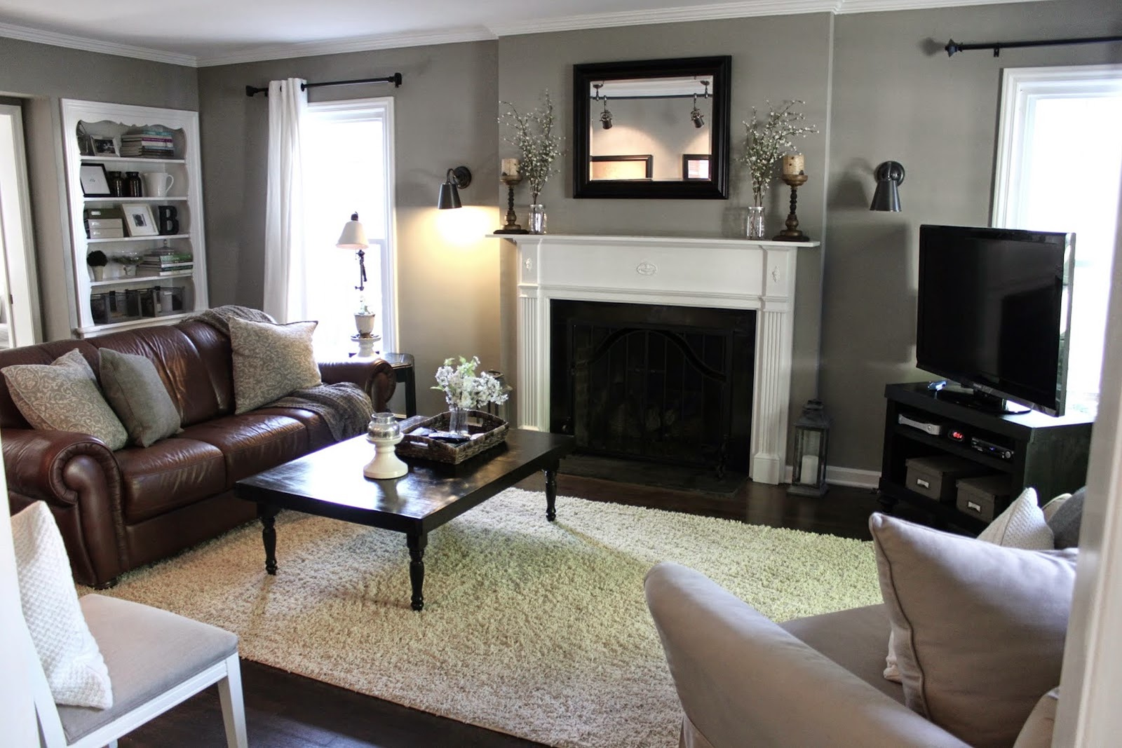 Living Room Paint Colors With White Furniture