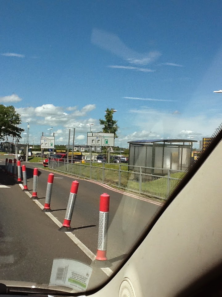 Tipoa Car Hire Returning a rental car out of hours with Tipoa at