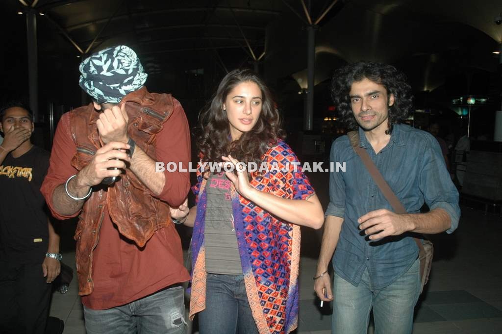 Nargis Fakhri 1 - Nargis Fakhri return from Rockstars tour