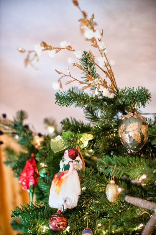 Chinoiserie chic: ornaments on my tree Chinoiserie Chic: Ornaments on My Tree