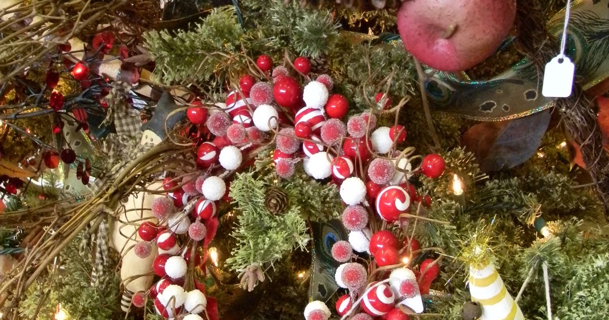 Pink Rosebuds and Lace More Christmas pictures!