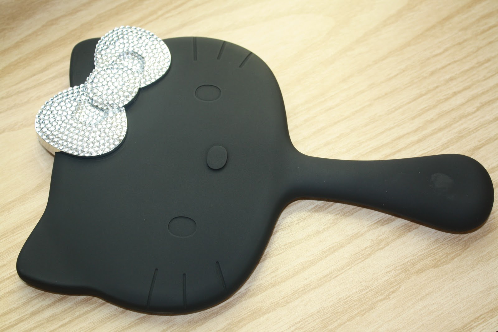 Beauty and Fashion Trends Hello Kitty Noir Hand Held Mirror