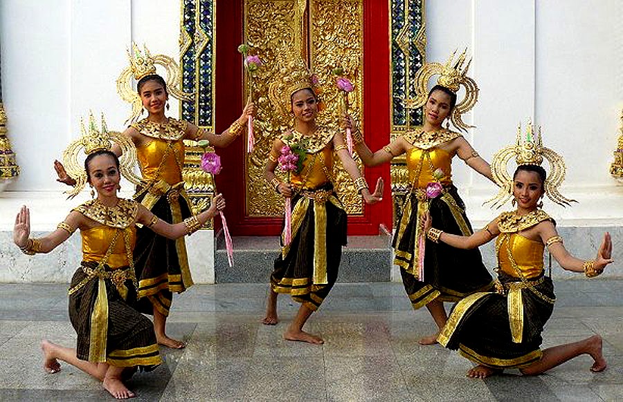 Espaço e Memória: Noite Tailandesa