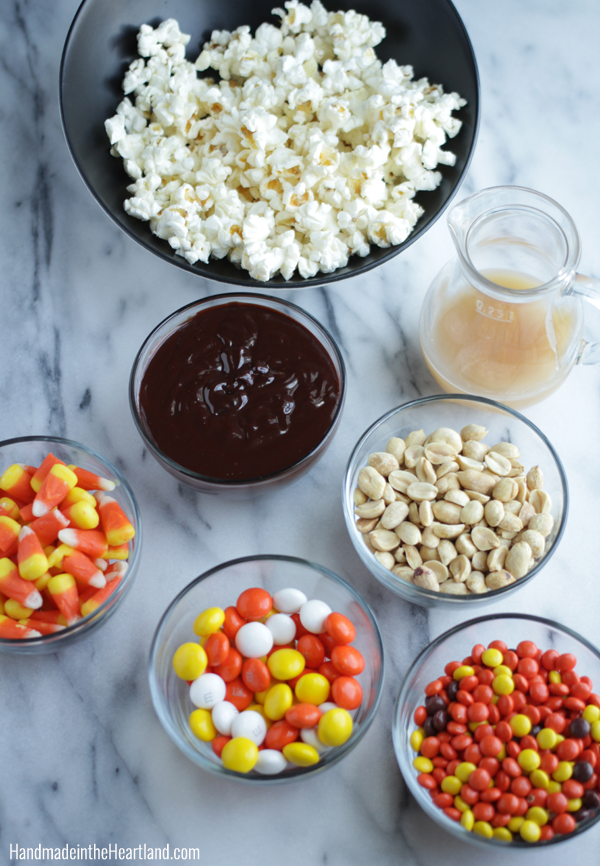Fall Snacking: Popcorn Bar & Spiced Mexican Chocolate Sauce #SkinnyGirlSnacks #CollectiveBias