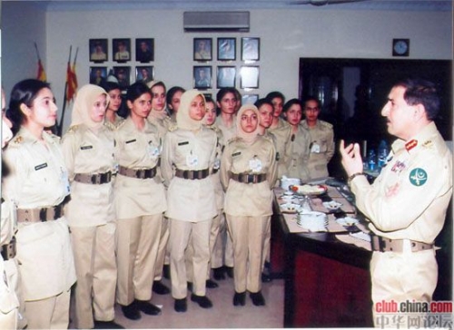 female army officers