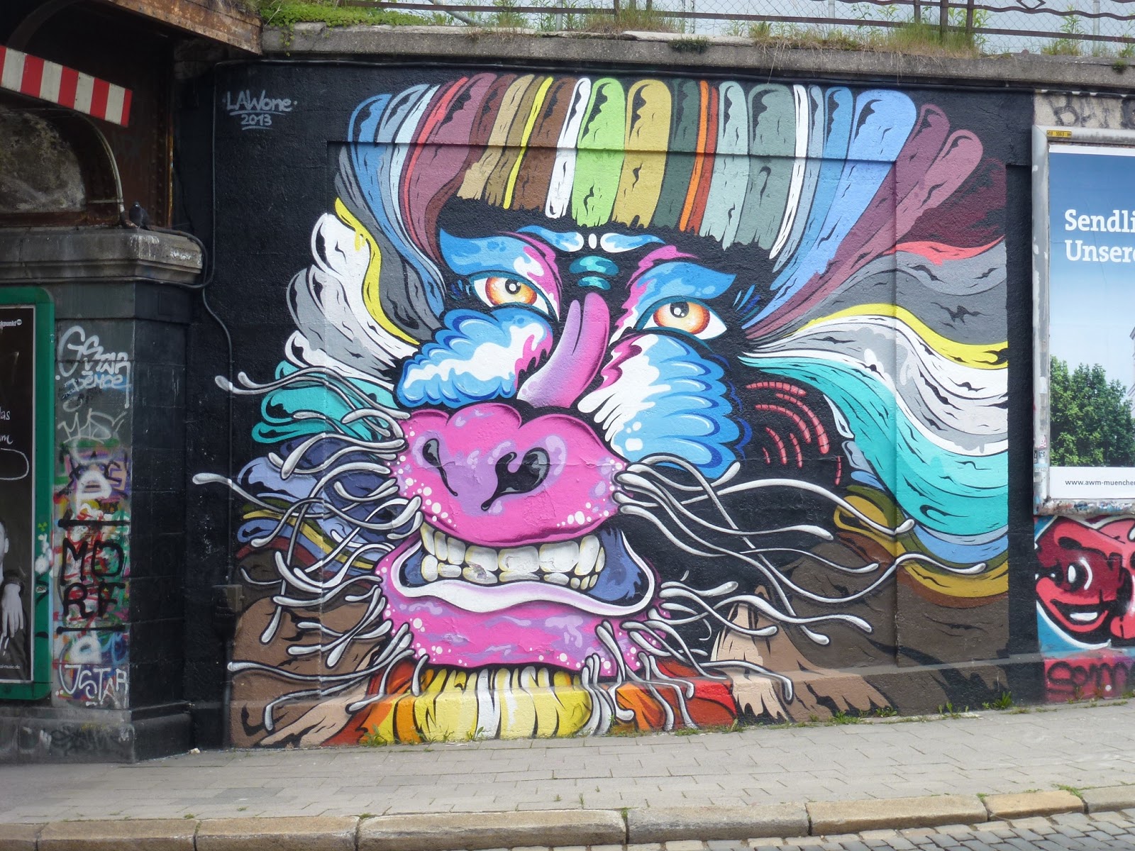 Streetart Und Urbane Kommunikation In Munchen Mai 2013