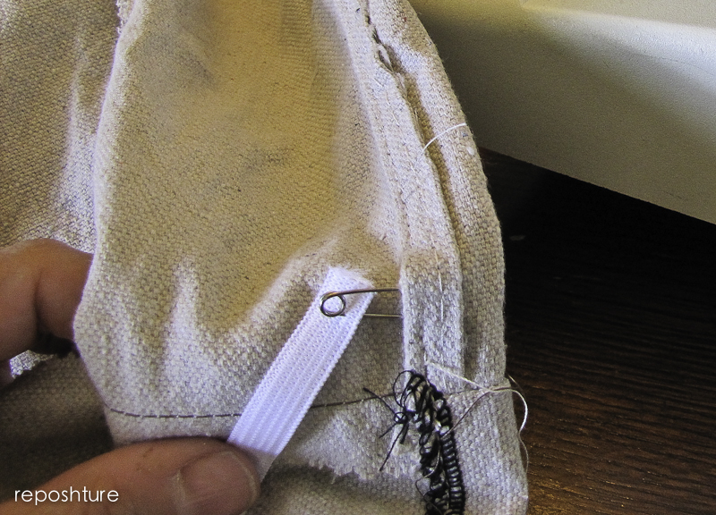 Reposhture Studio How to make an easy, elastic cushion cover