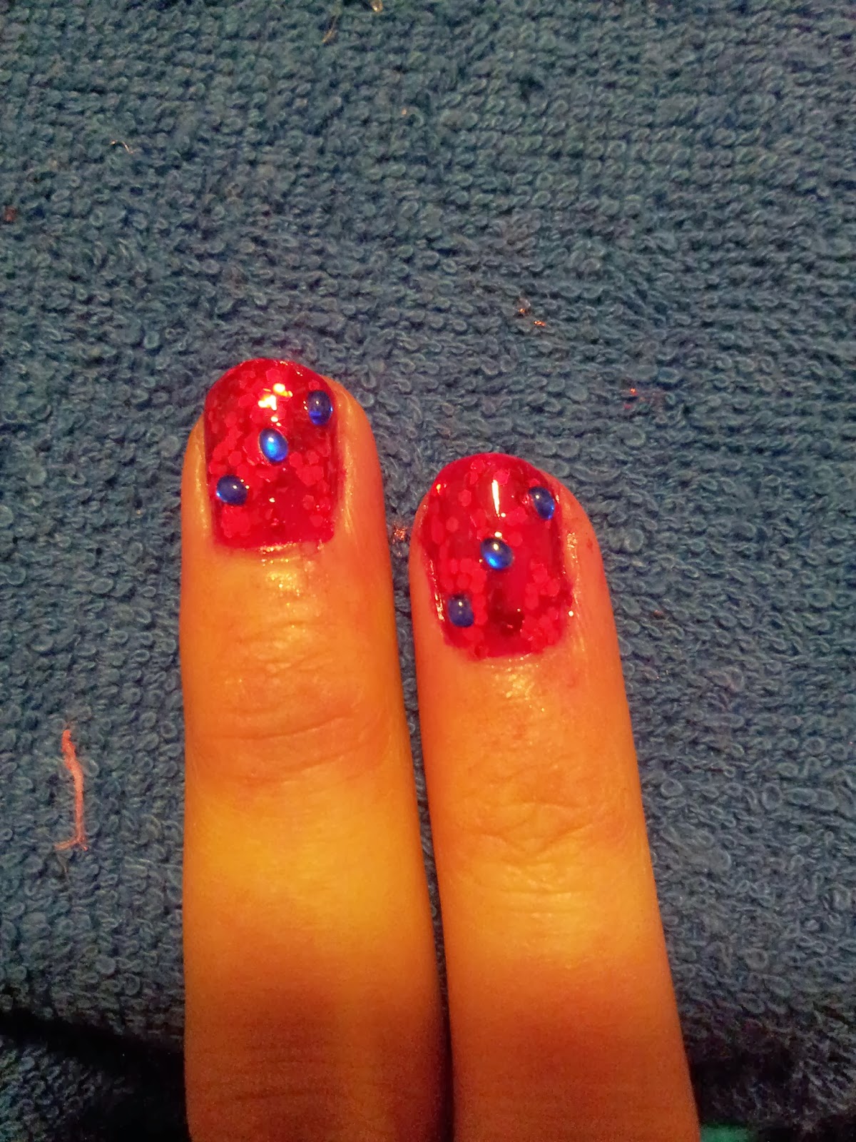 Mom's Thumb Reviews Manicure Monday Christmas Nails Lots of Zing