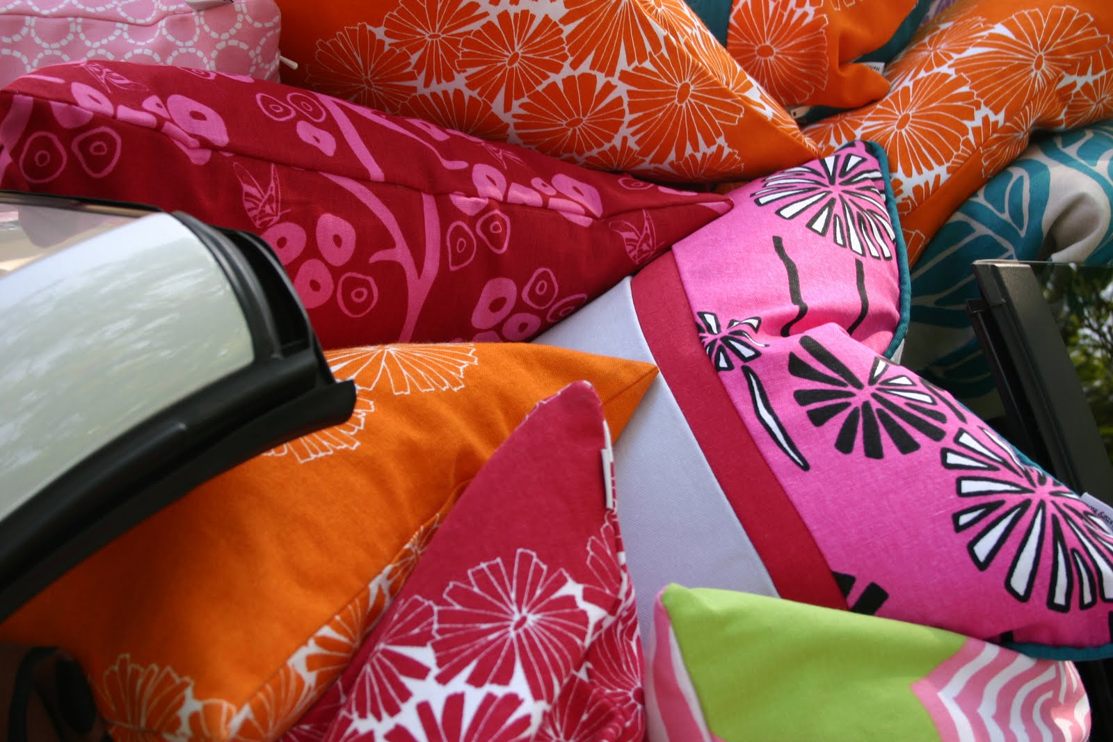 Henry Road Win 400 Worth of Pillows