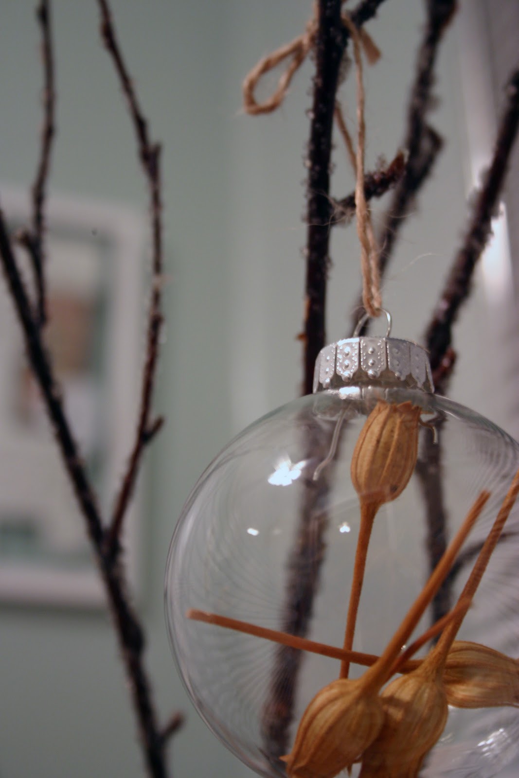Urban Lace: Christmas Craft - Glass Ornaments
