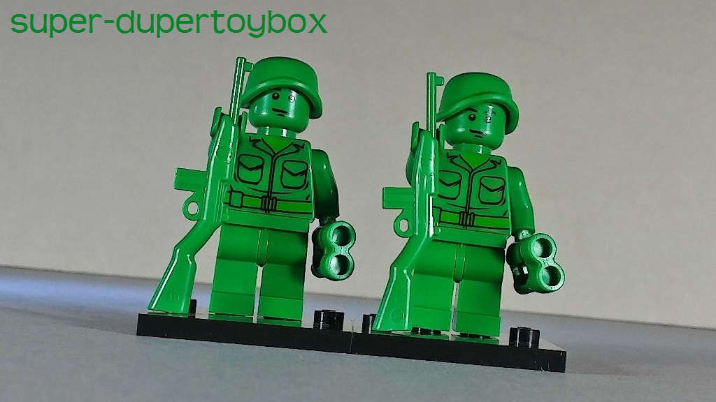 SuperDuperToyBox World Minifigures Toy Story Army Men