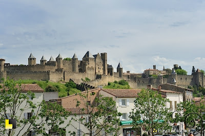 Cité de Carcassonne vu de la ville photo pascal blachier