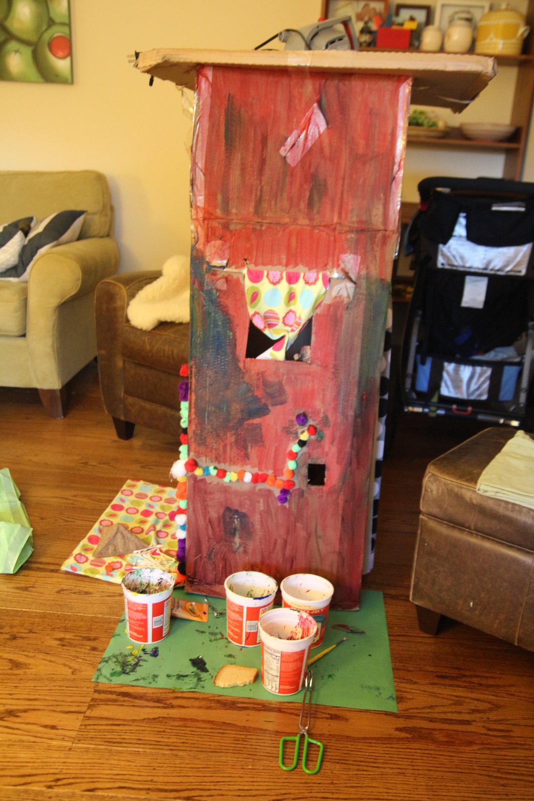 Nicolle's Originals Kids' Activity Idea Decorating a Box House