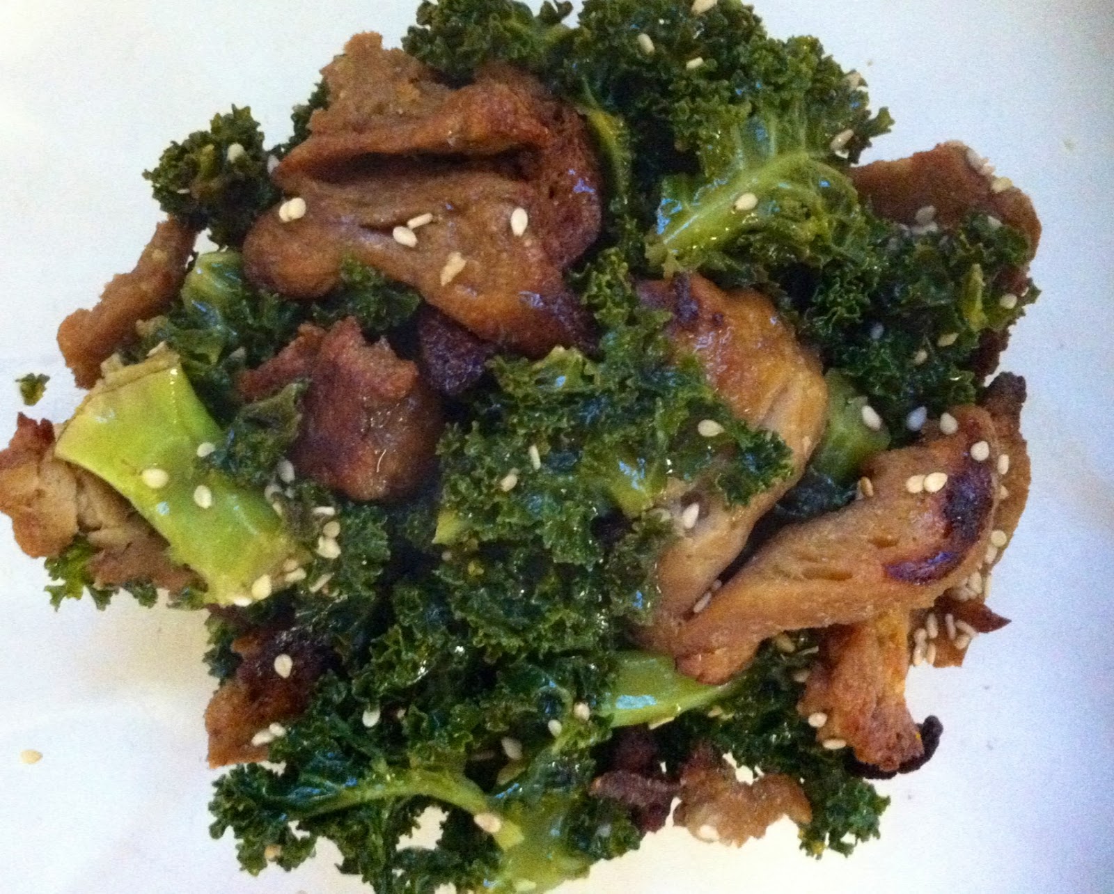 Hannah's Bananas Braised Kale With Crispy Seitan Strips