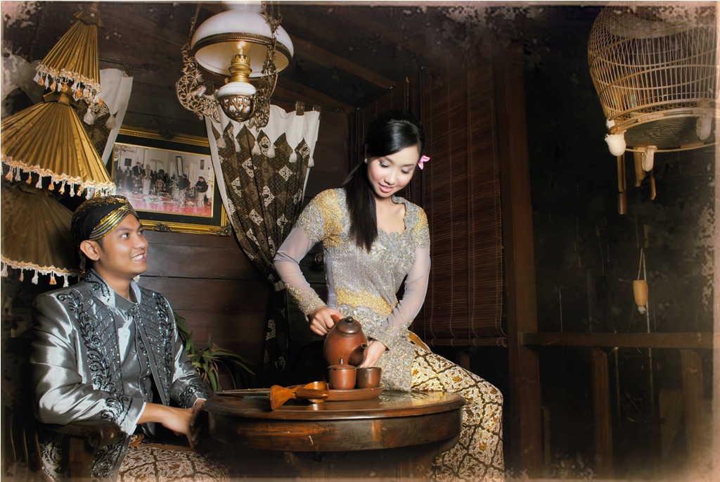 Fotografi prewedding indoor