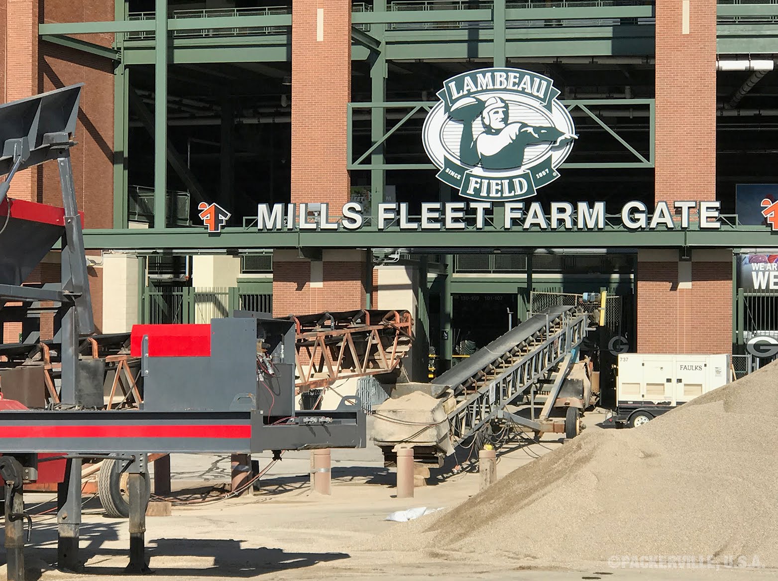 PACKERVILLE, U.S.A. New Turf For Lambeau Field