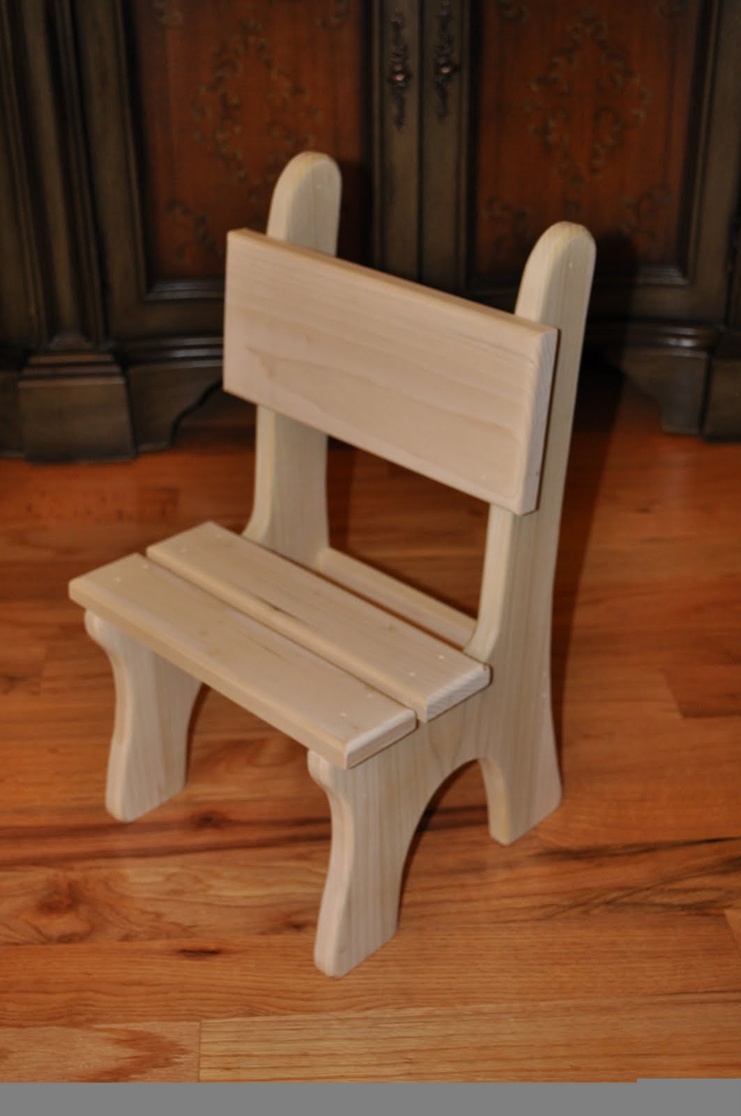Woodwork Handmade Wooden Chairs PDF Plans