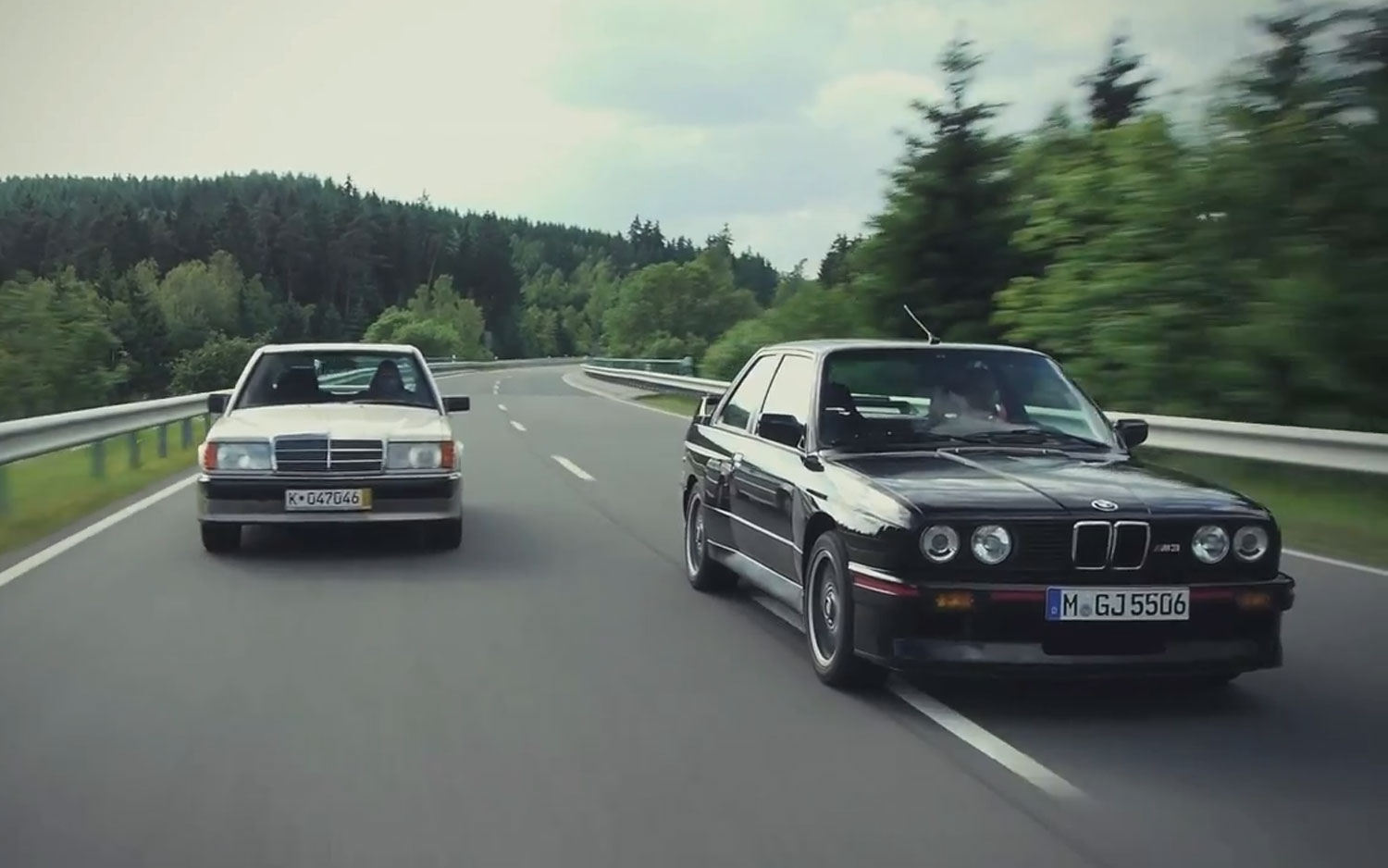 Mercedes Benz m3e30
