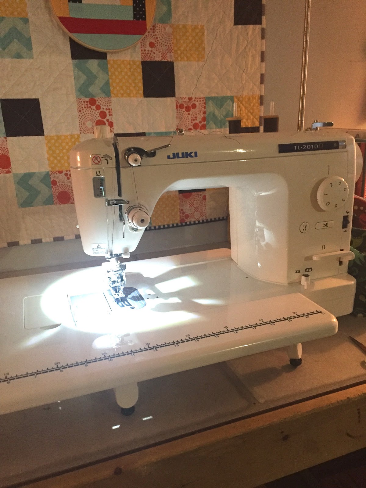 Dizzy Quilts Juki TL2010Q A Review