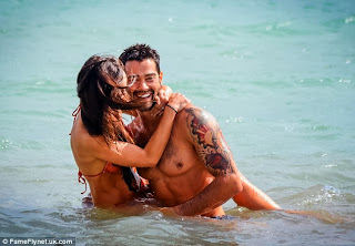 English: Cara Santana Red Bikini Jesse Metcalfe Mexico