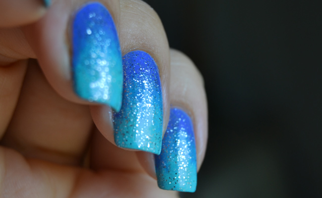 http://3.bp.blogspot.com/-oOkJqvot3KA/Tim239_g7aI/AAAAAAAAAP8/1ibmGugUYvs/s1600/gradient1.jpg