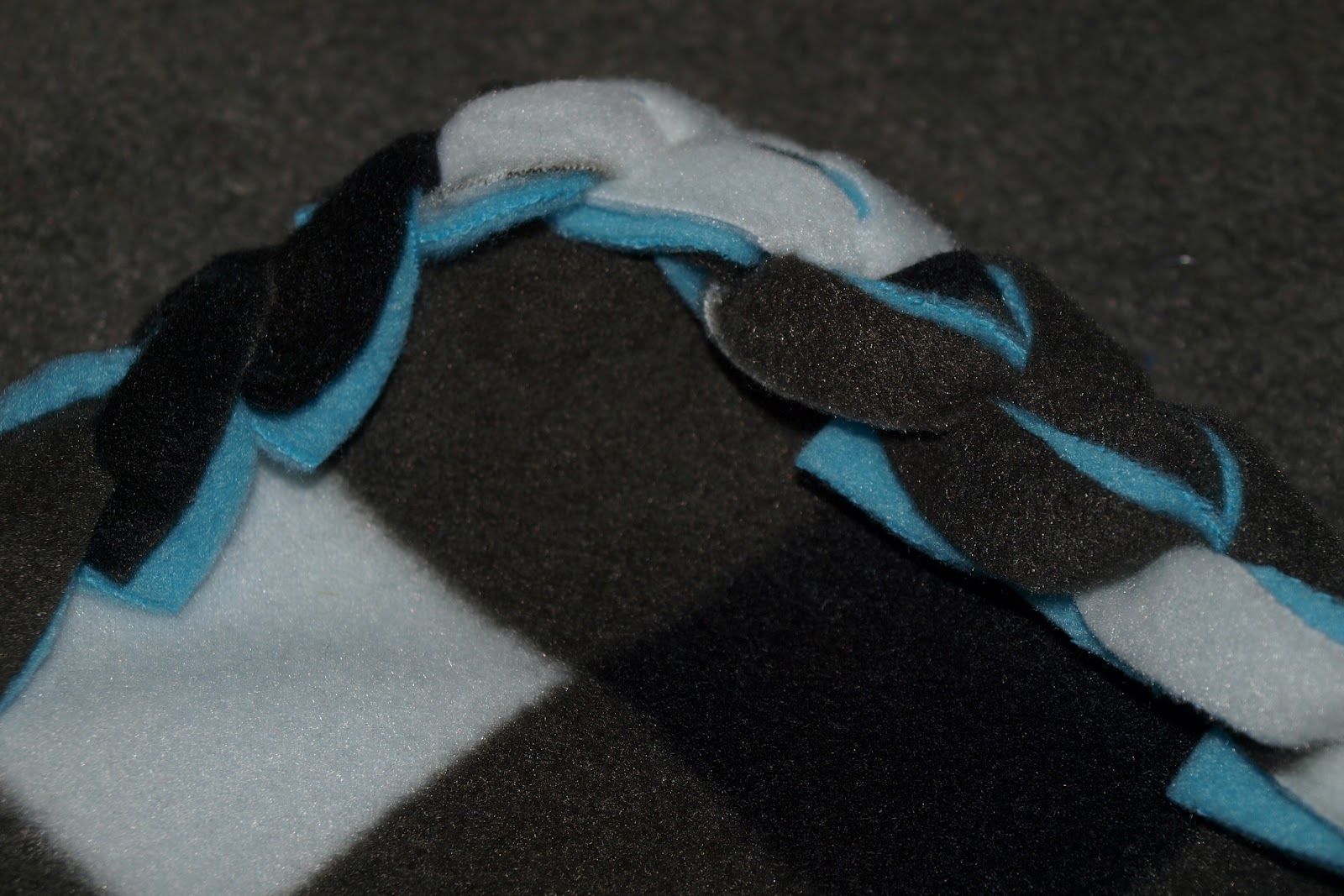 Elemental Carbon Fleece Blanket with Crocheted Edge // DIY