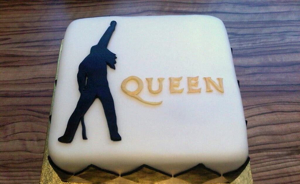 Freddie+Mercury+Cake.jpg
