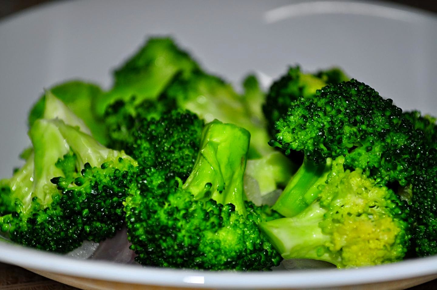 Eating broccoli every day can fight cancer by repairing damaged DNA