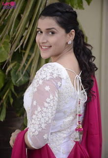 mannara-chopra-latest-stills-at-thikka-movie-interview mannara-chopra-latest-stills-at-thikka-movie-interview