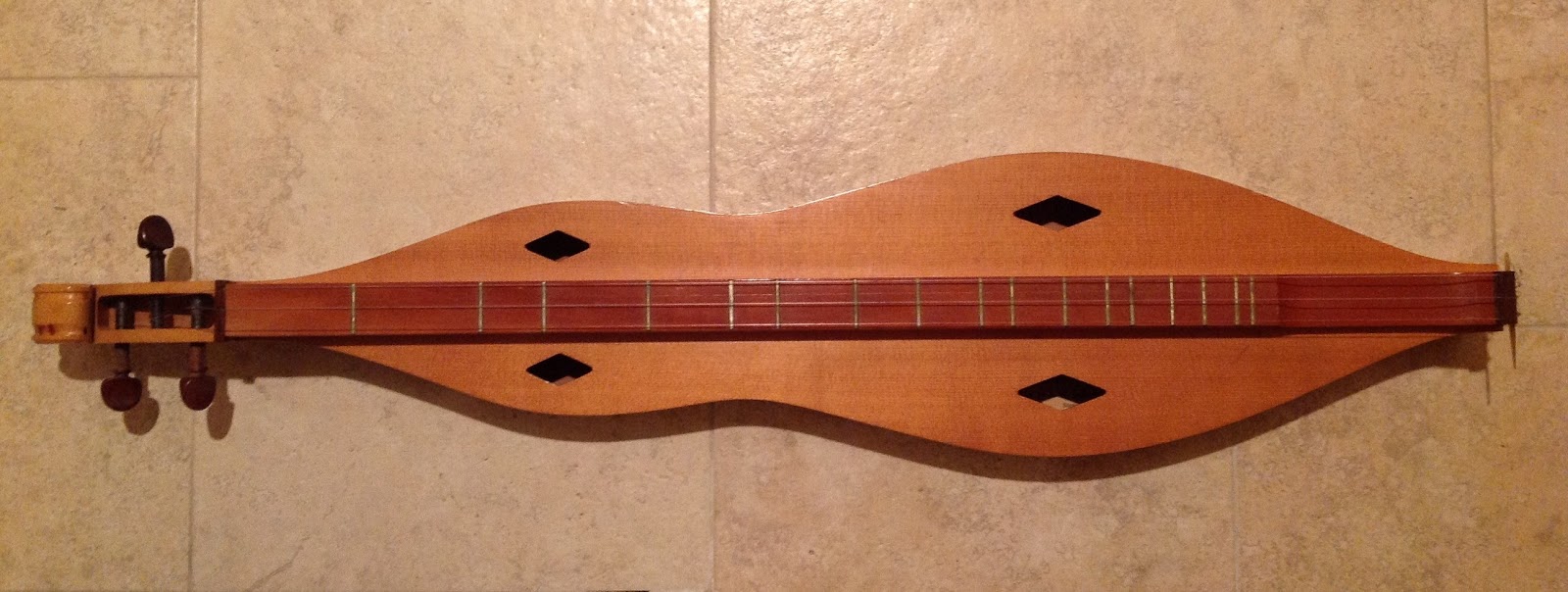 The Bellingham Dulcimer Club Market Place