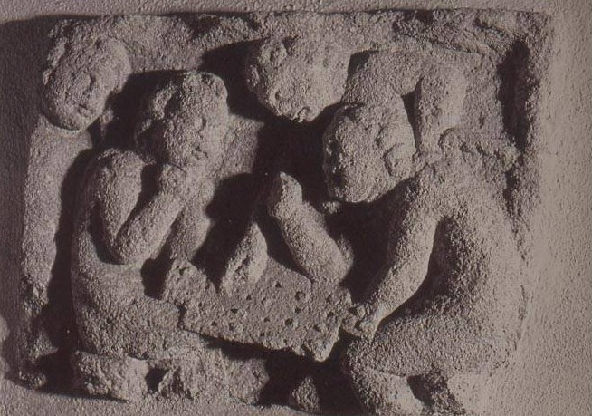 Sowing the Seeds LATRUNCULI — AN ANCIENT GAME