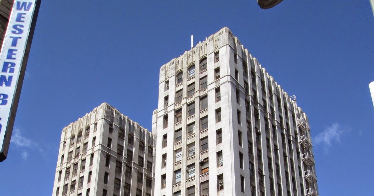 Building Los Angeles Downtown's Foreman & Clark Building Getting