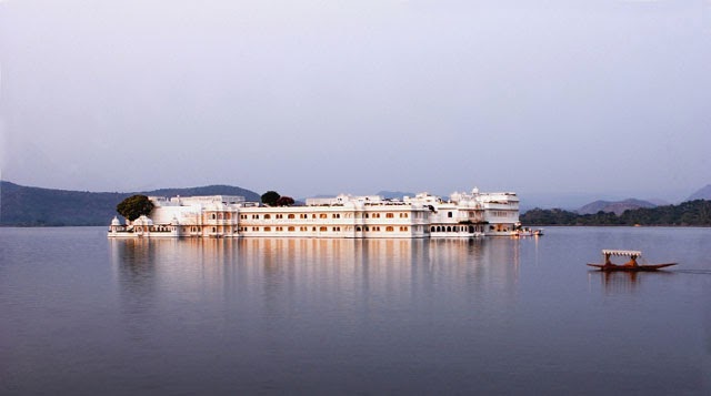 El palacio flotante del lago de Udaipur