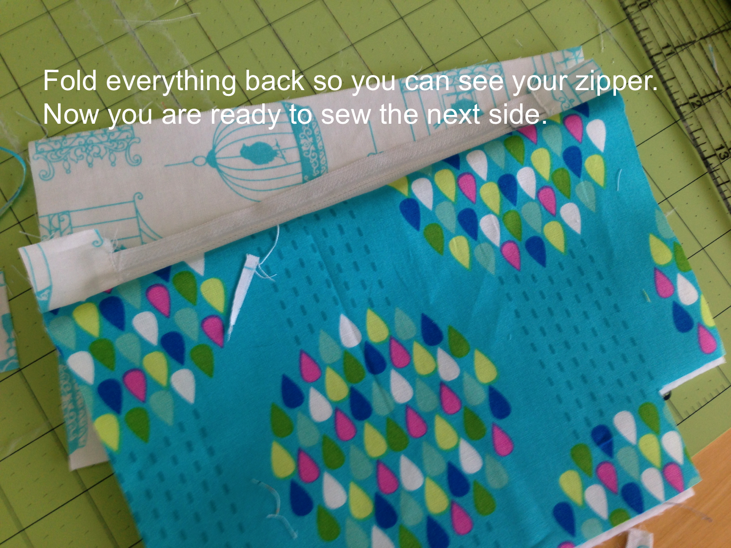 Jedi Craft Girl My Favorite Zipper Pouch {tutorial}