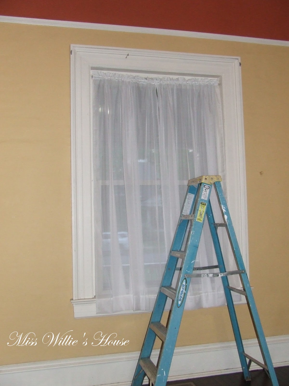 My Blue Cottage Lace Curtains And A Red Ceiling