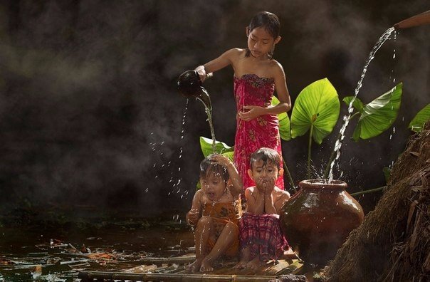 Жизнь в индонезийской деревне (10 фото)