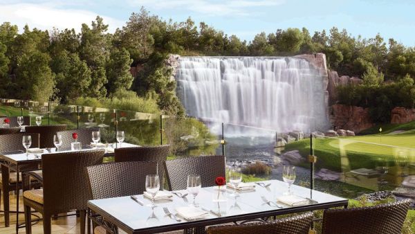 [Image: wynnkhunghimatdnhcao-06.jpg]