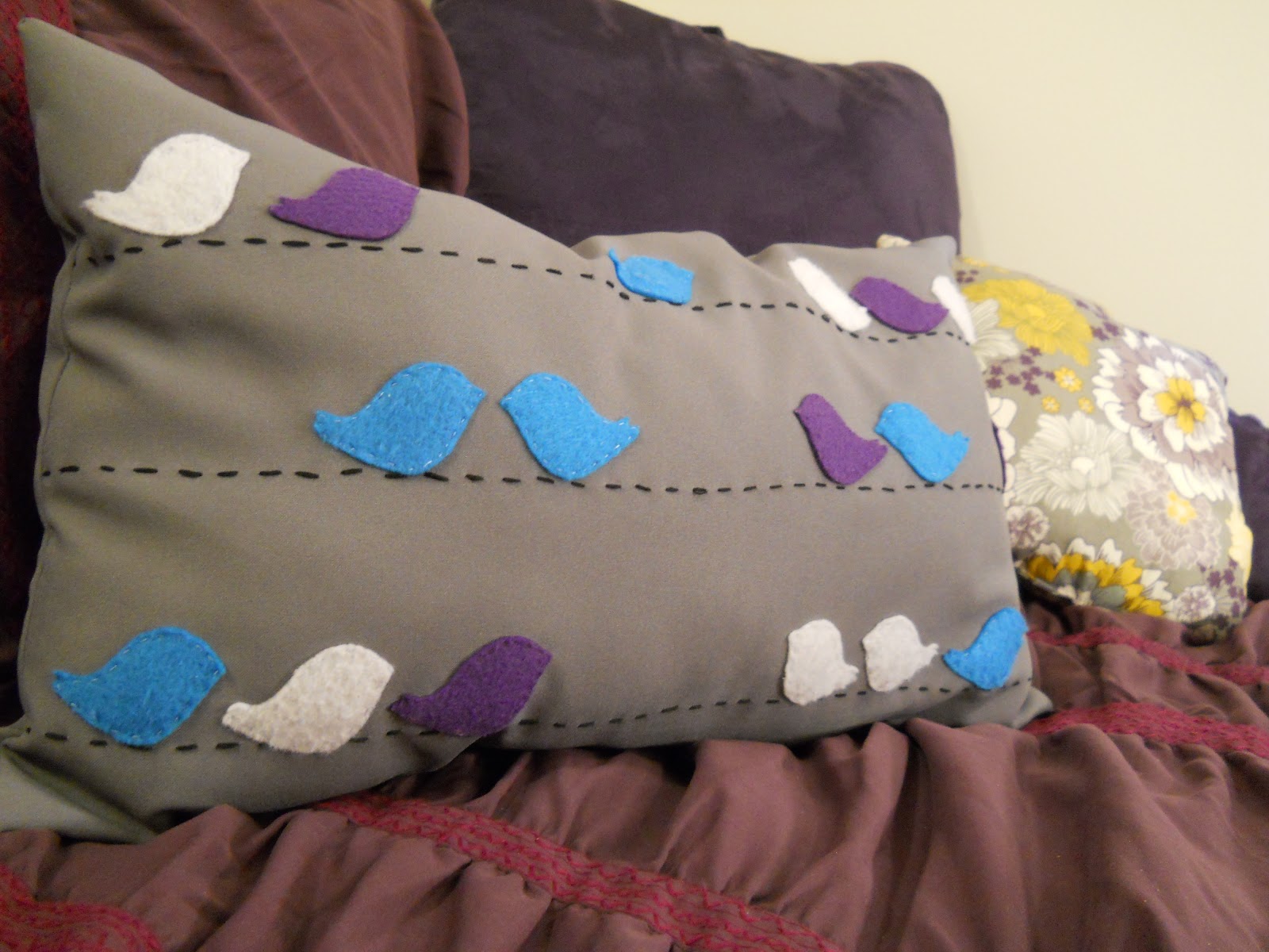 I Told You Sew Dorm Room Pillows (Handmade and Inexpensive!)