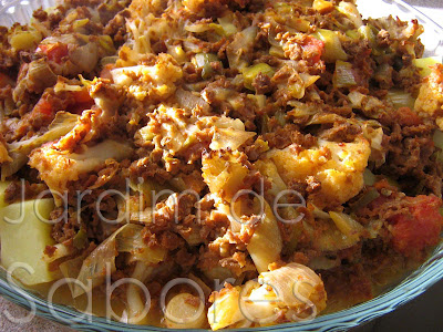Moussaka de Alho Francês com Soja e Couve-Flor