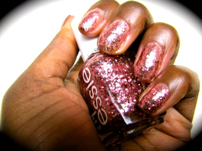 Unlike most glitter polishes you get more then just sparse sprinkles or