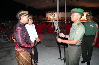 Pagelaran Wayang Tutup Rangkaian Peringatan Hut TNI Ke-70 Dan HUT Kodam Ke-65