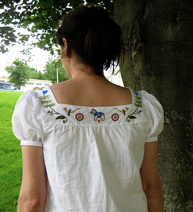 &Stitches Summer bloggin' Clothes embellishing inspiration