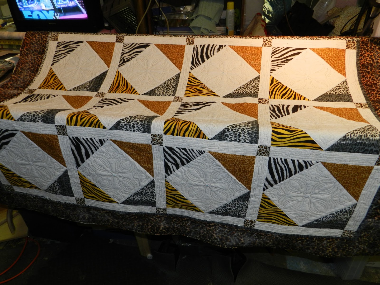 Dinah's Quilts & Embroidery Wild Animal Print Quilt