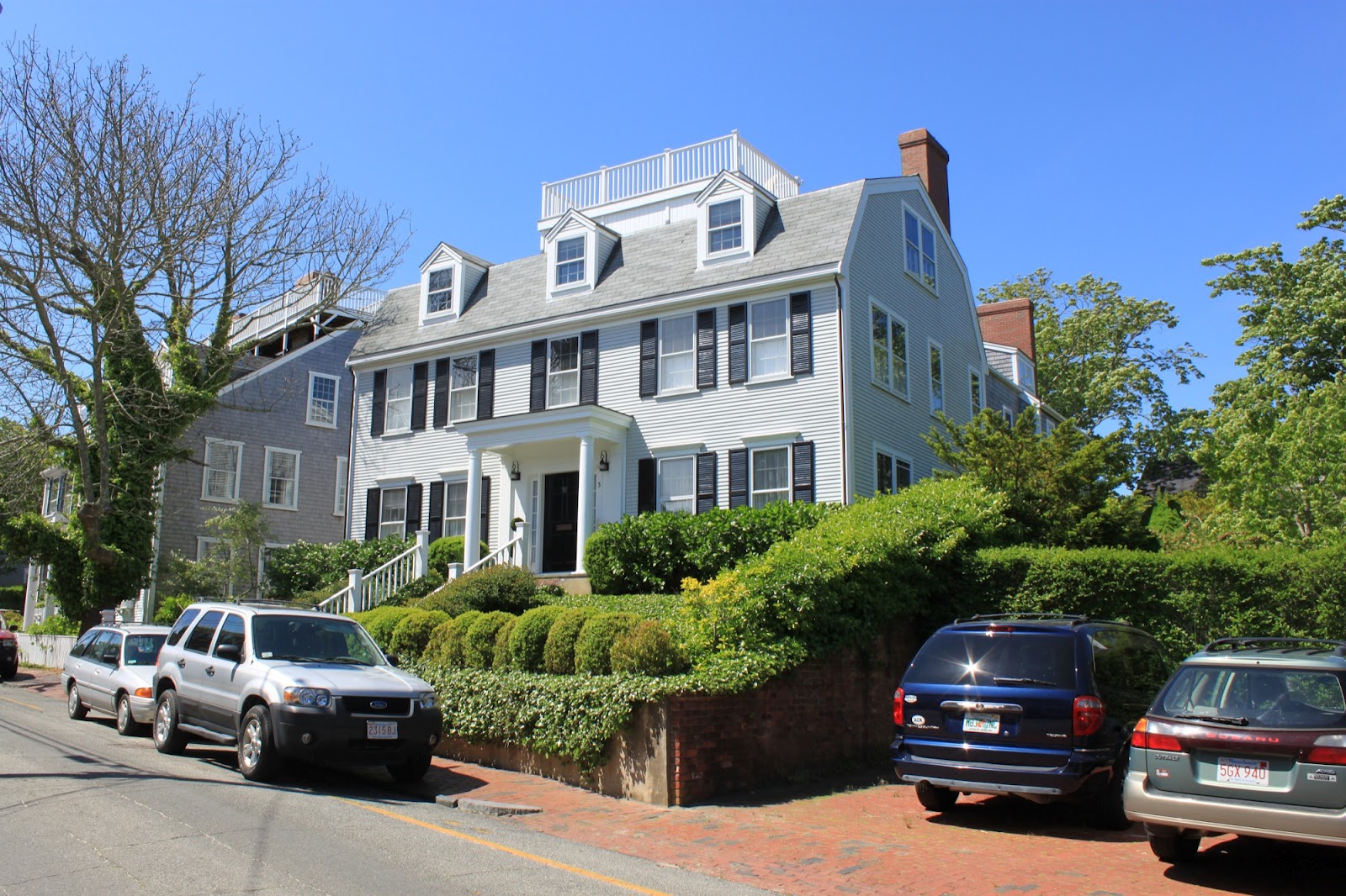 QuarDecor New England Beach Homes